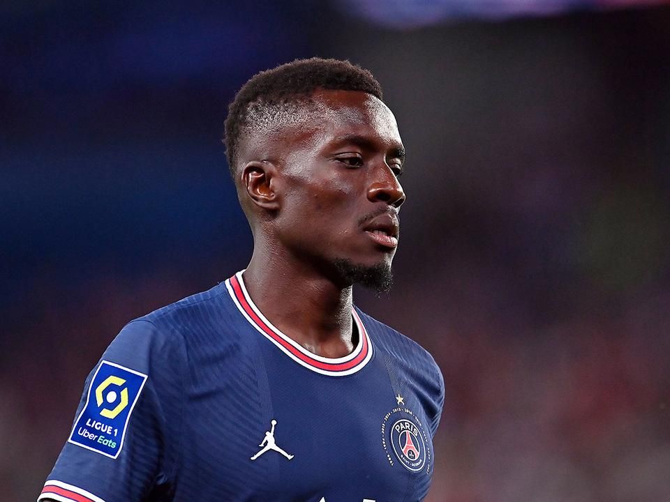 Idrissa Gueye a szivárványos mez miatt nem lépett pályára (Fotó: Getty Images)