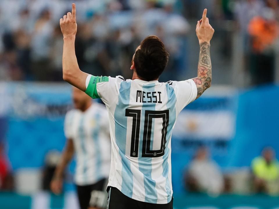 A lélegzete is elállt az újságírónak Messi gesztusától (Fotó: AFP)