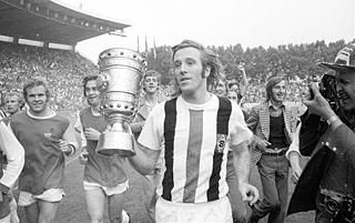 Jupp Heynckes legjobb barátja, Günter Netzer 
Német Kupa-győzelemmel búcsúzott 
a Borussia Mönchengladbachtól 1973 nyarán