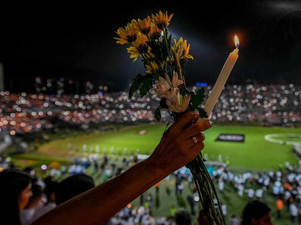 Ez a nap, ez a hét Chapecóban a megemlékezésé (Fotó: AFP)