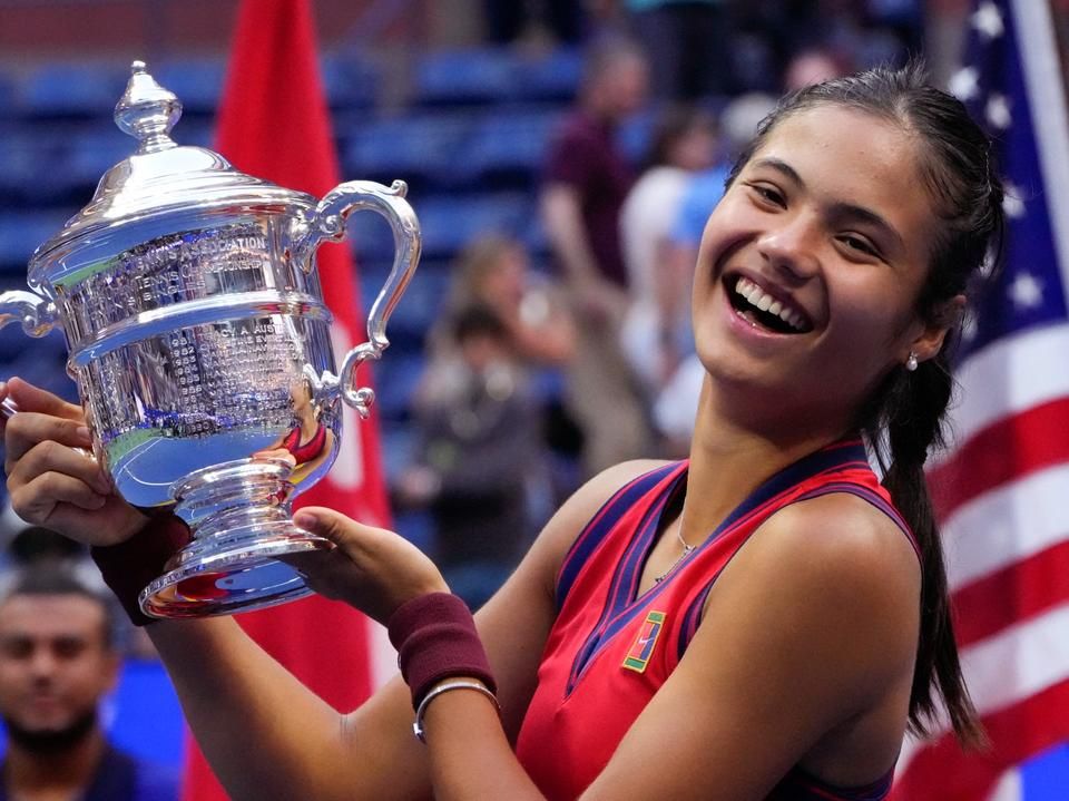 Emma Raducanu tizennyolc évesen Grand Slam-bajnok (Fotó: AFP)