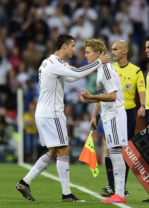 A Real Madridban, Cristiano Ronaldót váltva