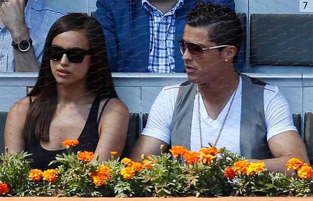 Cristiano Ronaldo és Irina nem zavartatta magát a madridi lelátón (Fotó: Reuters)