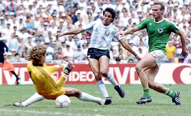 Jorge Burruchagát nem lehetett megállítani: az 1986-os vb-döntő győztes gólját szerezte a németek ellen (Fotó: Imago Images)