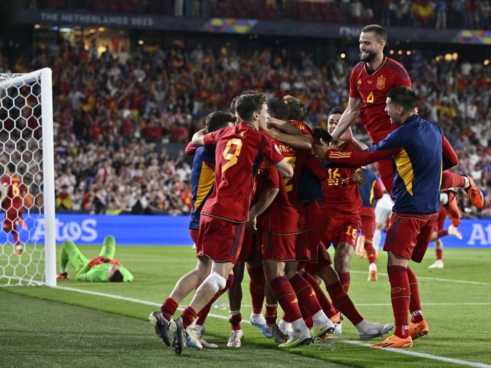 Spanyol öröm a végén (Fotó: AFP)