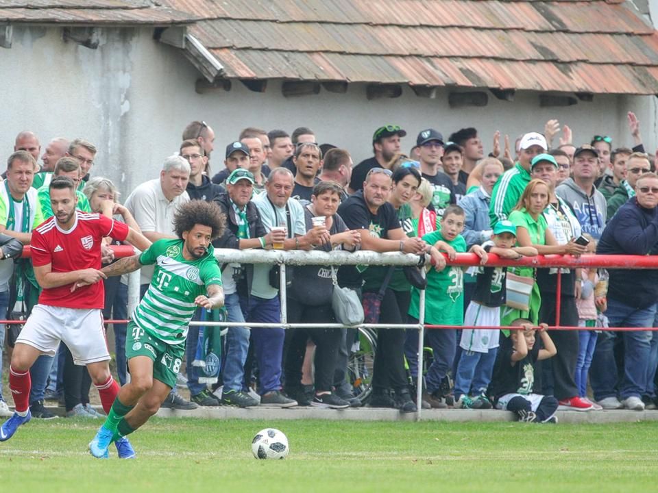 A Ferencváros három gólig jutott Iváncsán (Fotó: Török Attila)
A GALÉRIA MEGTEKINTÉSÉHEZ KATTINTSON A KÉPRE!