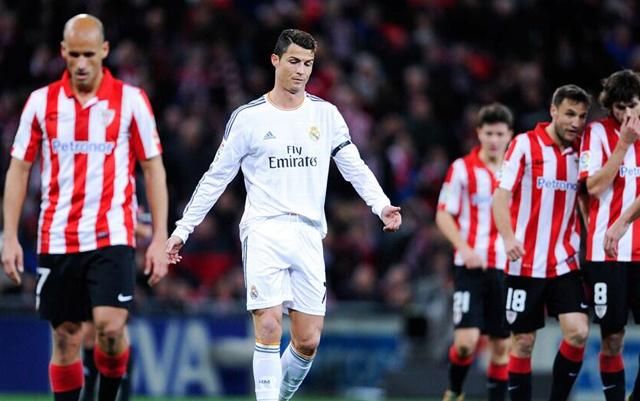 Cristiano Ronaldo piros lappal távozott (Fotó: Reuters)