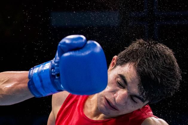 Kemény bokszvalóság (Fotó: AFP/Jack Guez)