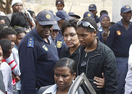 A dél-afrikaiak hősként kezelik Semenyát (fotó: Action Images)