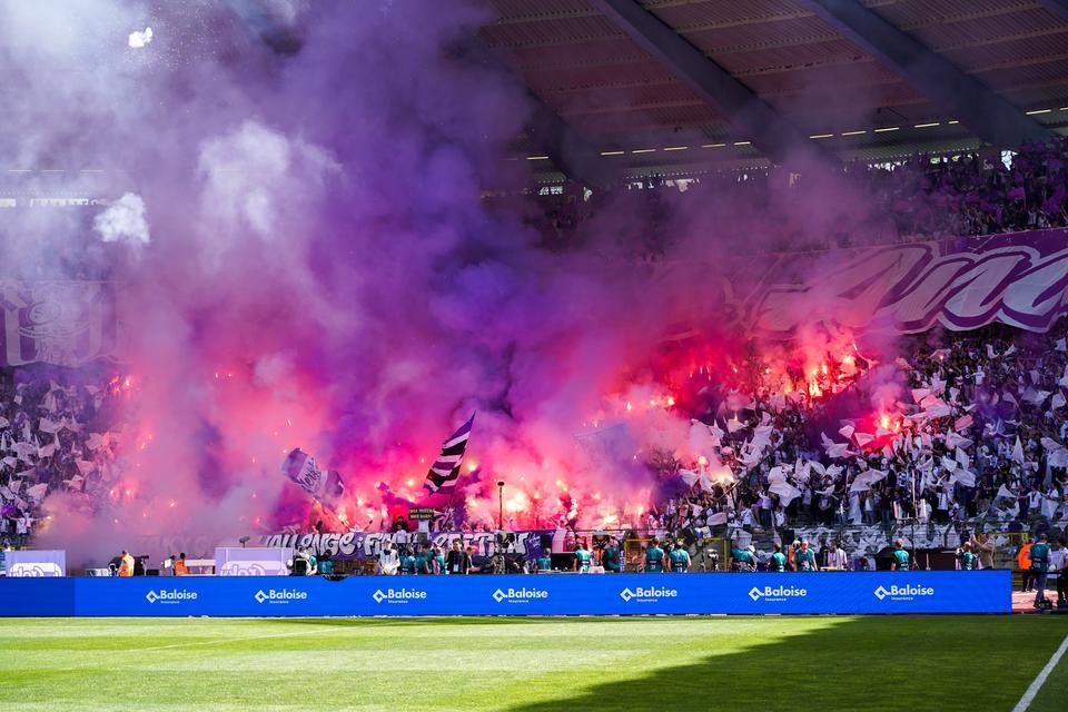 Az Anderlecht-szurkolók kitettek magukért a lelátón... (Fotó: Getty Images)