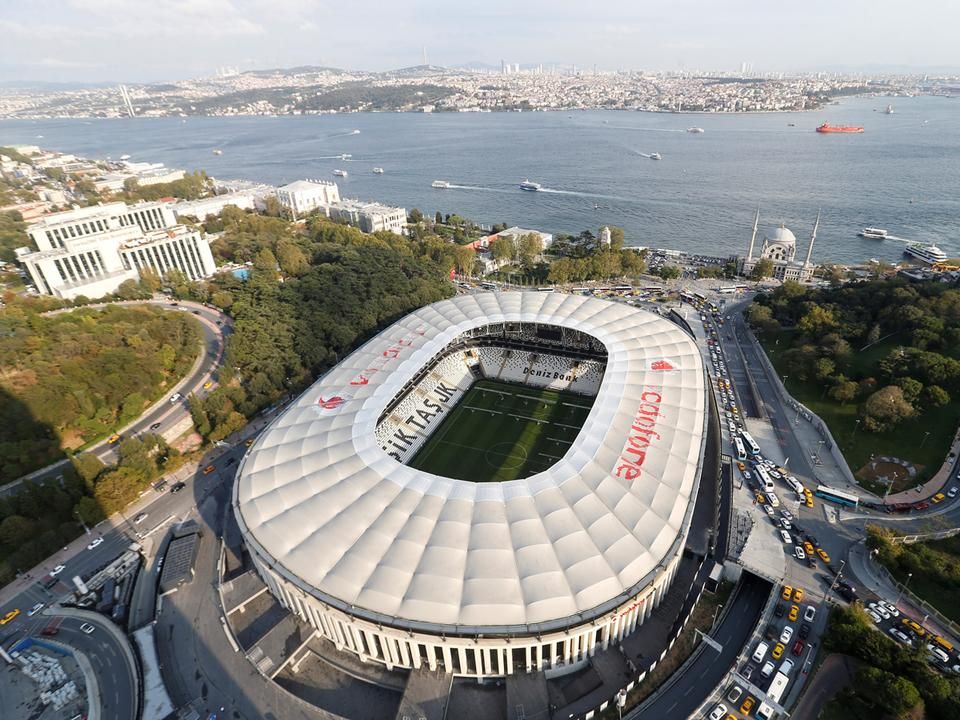 Gyönyörű stadion a Boszporusz partján: a Besiktas otthona, a Vodafone Park (Fotó: AFP)