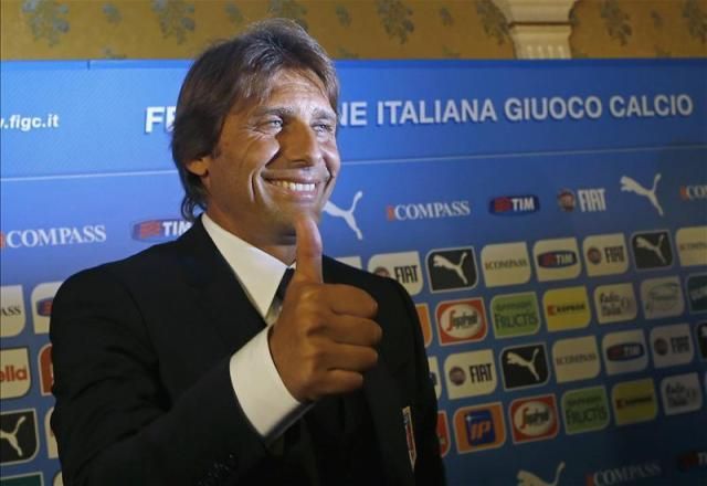 Conte kinevezésekor és első bemutatkozása után is elégedett volt