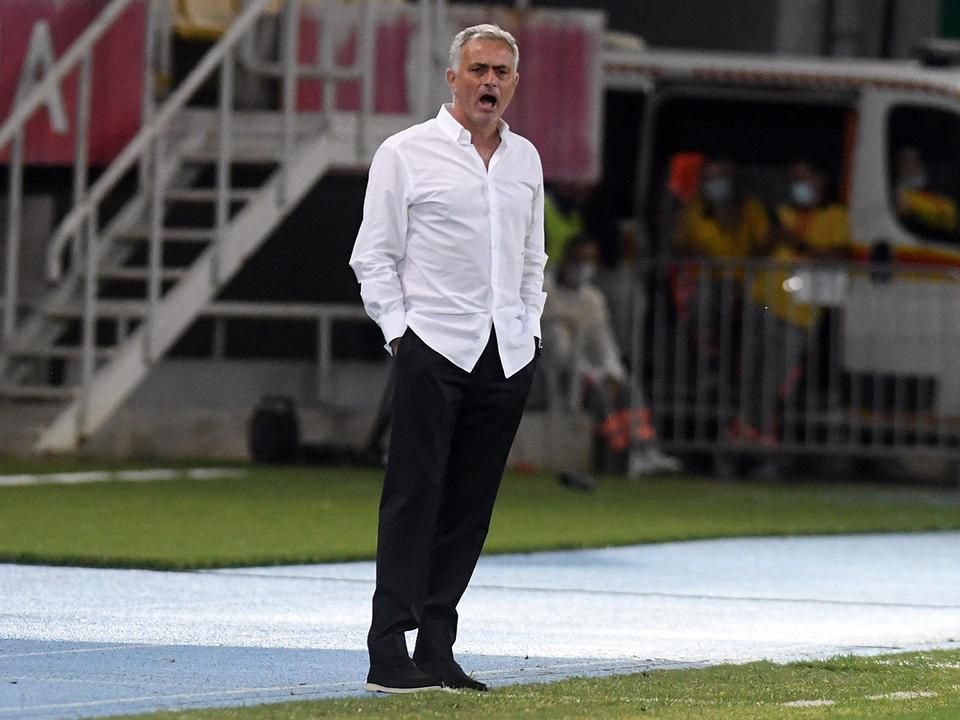 Mourinhót nehéz átverni (Fotó: AFP)