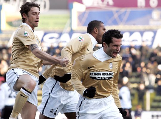 Salihamidzic hamar előnyhöz juttatta a Juventust (Fotó: Reuters)