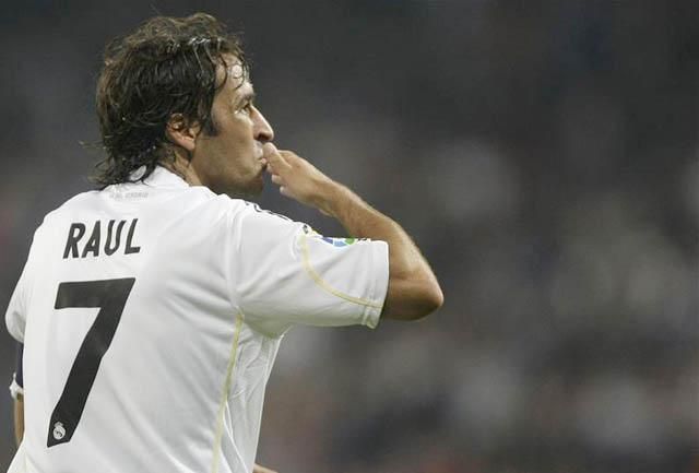 Raúl jellegzetes gólöröme egy darabka futballtörténelem (Fotó: Action Imges)