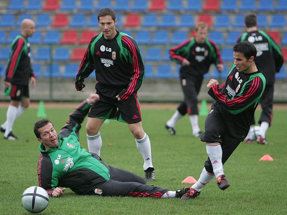 Lothar Matthäus (balra) vetette be először a válogatottban (Fotó: Nemzeti Sport)