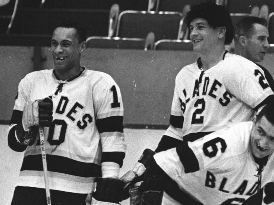 Beiktatták a Hírességek Csarnokába az NHL első fekete játékosát, a „hoki Jackie Robinsonját”: ő Willie O'Ree (Fotó: nhl.com)