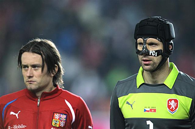 A jelenkori cseh válogatott két kulcsfigurája: Tomás Rosicky és Petr Cech