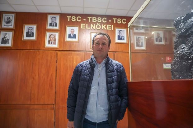 A tatabányai klub elnökei közül immár Sámuel Botond van leghosszabb ideje hivatalban