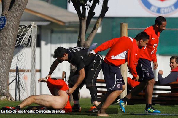 Így készül Chile a Copa Americára (Fotó: Dirty  Tackle)