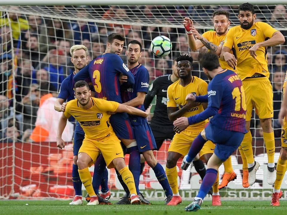 Lionel Messi ezt is eldöntötte (Fotó: Reuters)