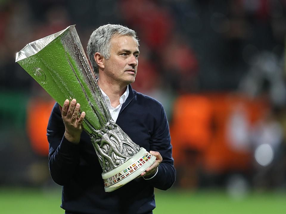 Az MU Mourinho irányításával az előző idényben megnyerte az Európa-ligát (Fotó: AFP)