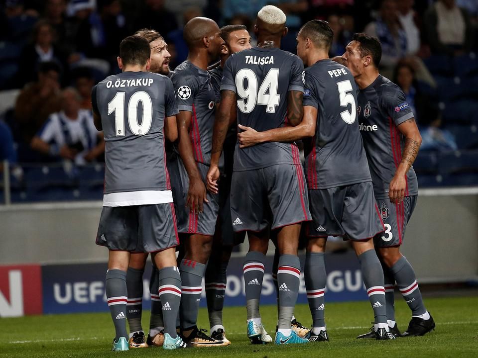 Török öröm: a Besiktas győzni tudott a Porto vendégeként (Fotó: AFP)