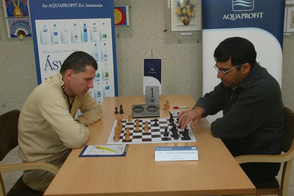 Anand 2009-ben győzelemmel mutatkozott be a magyar bajnokságban (Fotó: Nemzeti Sport)
