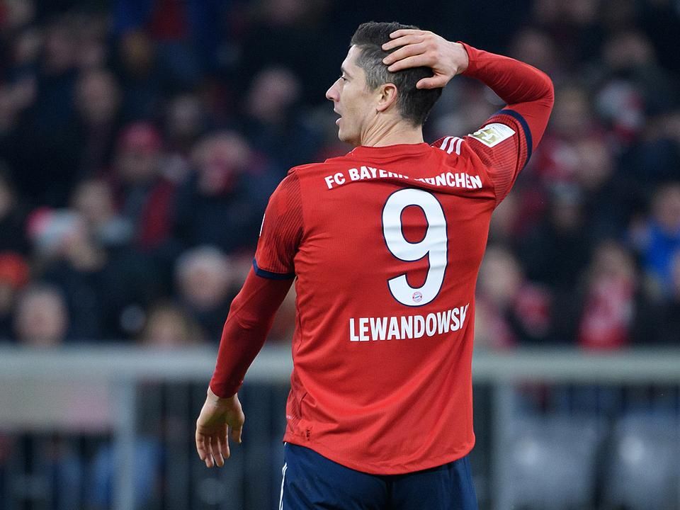 Robert Lewandowski a Düsseldorf elleni meccsel nem elégedett – a BL-továbbjutás viszont már most meglehet (Fotó: AFP)