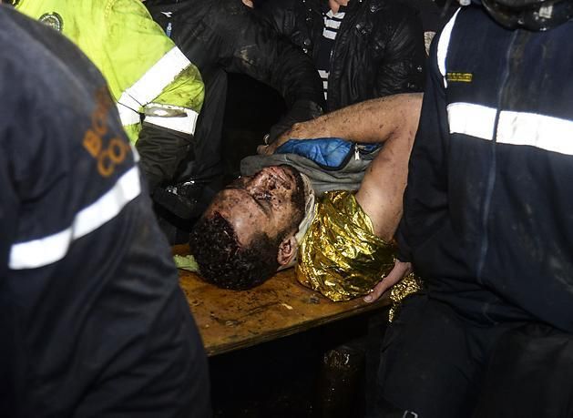 Hélio Neto órákat töltött a roncsok között, mire rátaláltak (Fotó: AFP)