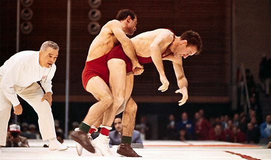 A csúcspont: Polyák (balra) a szovjet Rurua ellen a tokiói olimpián (Fotó: Corbis)