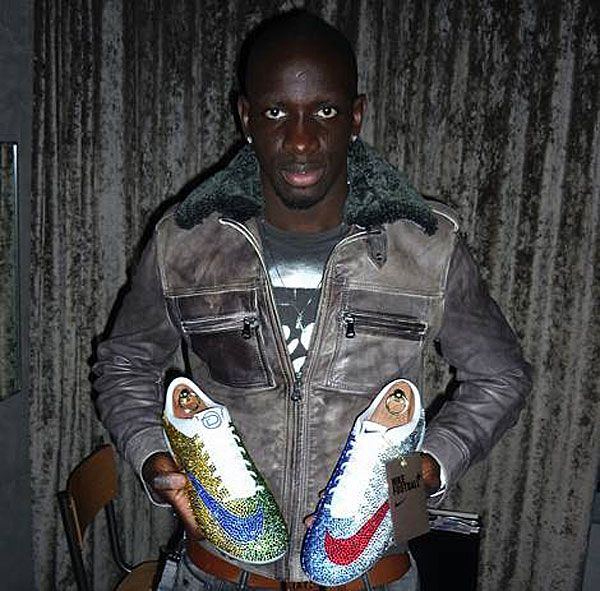Mamadou Sakho Swarovski kristályos stoplisa (Fotó: footy-boots.com)