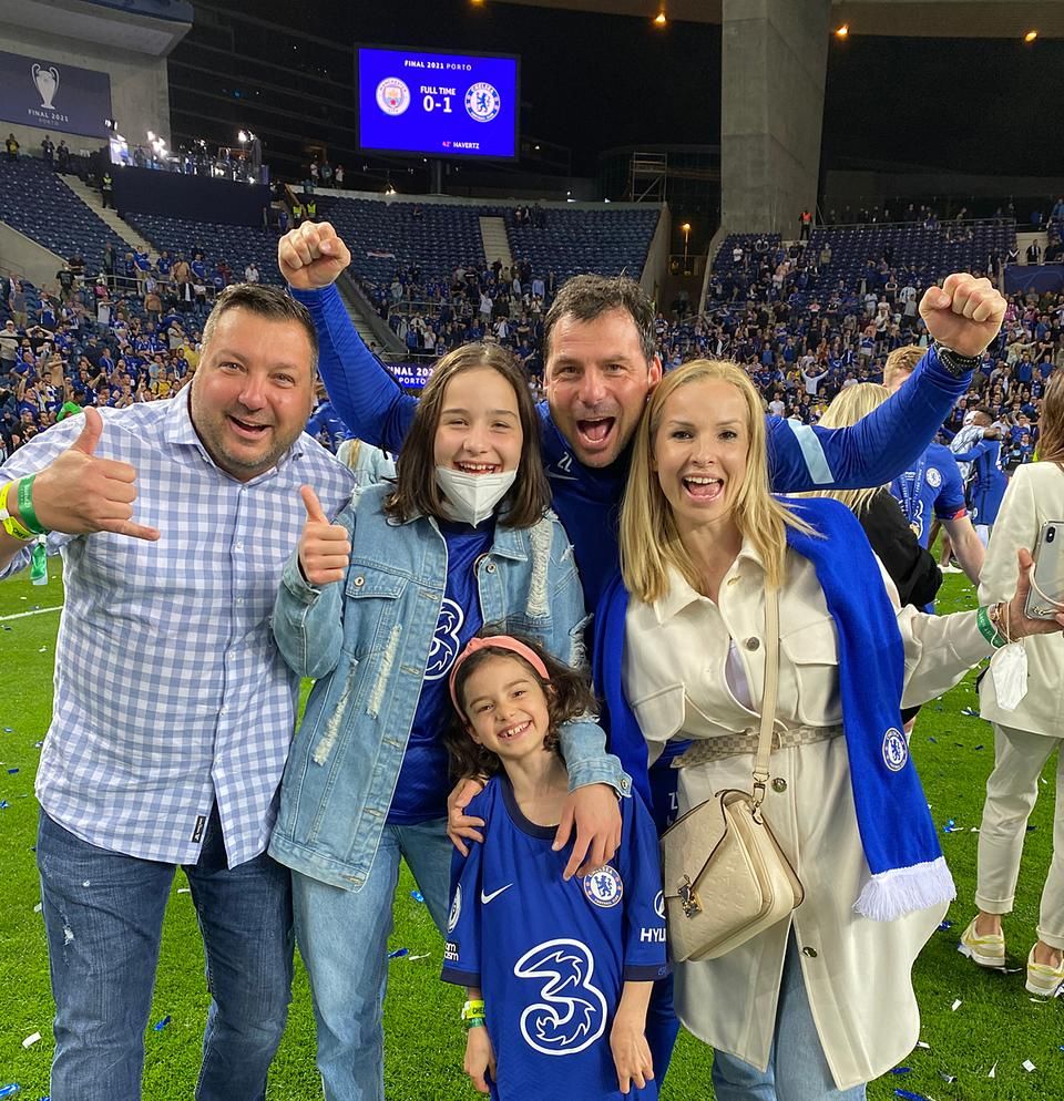 He was celebrating in Porto with his brother, wife and children
