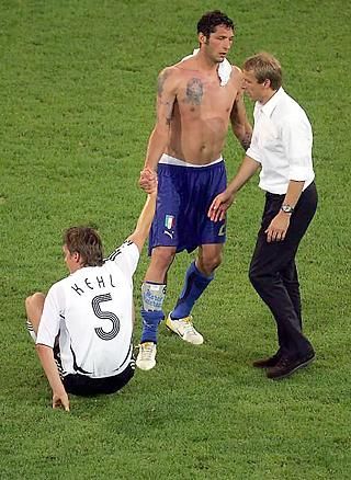 Jürgen Klinsmann, 2006: német kapitányként 
hosszabbításos vereség az olaszok ellen (Fotó: Reuters)