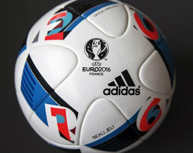 Az Eb hivatalos labdája (Fotó: Adidas)