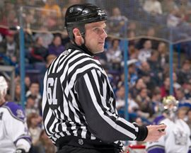 Az NHL-veterán Seitz nem fukarkodott a 
fegyelmezéssel (Fotó: nhlofficials.com)