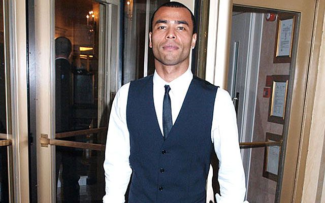 Ashley Cole nélkül nincs parti Londonban (Fotó: The Sun)