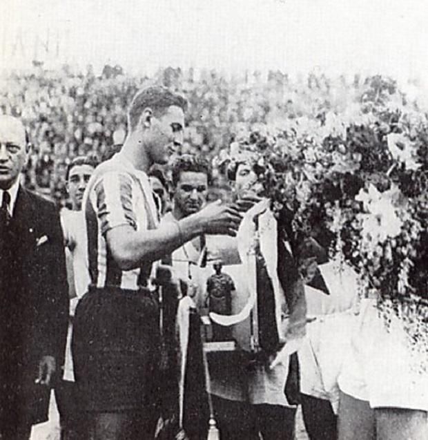 A nagyszerű Sárosi György 1937-ben a Közép-európai kupát is elnyerte a Ferencvárossal
