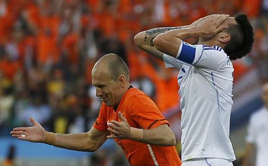 Robben gólöröme, Hamsík látni sem akarja (Fotó: Action Images)