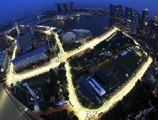 Szingapúr, az éjszakai Monaco – pályabemutató