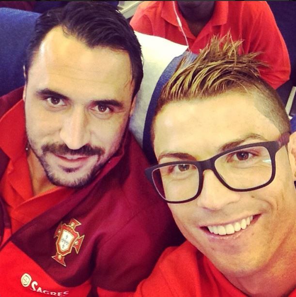 Cristiano Ronaldo nem fog hétköznapi frizurával nyaralni (Forrás: Instagram)