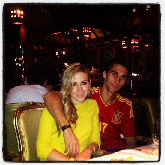 Álvaro Arbeloa és Carolta Ruíz csendben ünnepelt (Forrás: twitter.com/aarbeloa17)