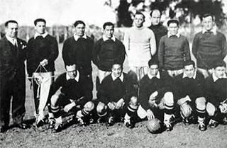 A chilei csapat, Orth jobbról a harmadik az álló sorban