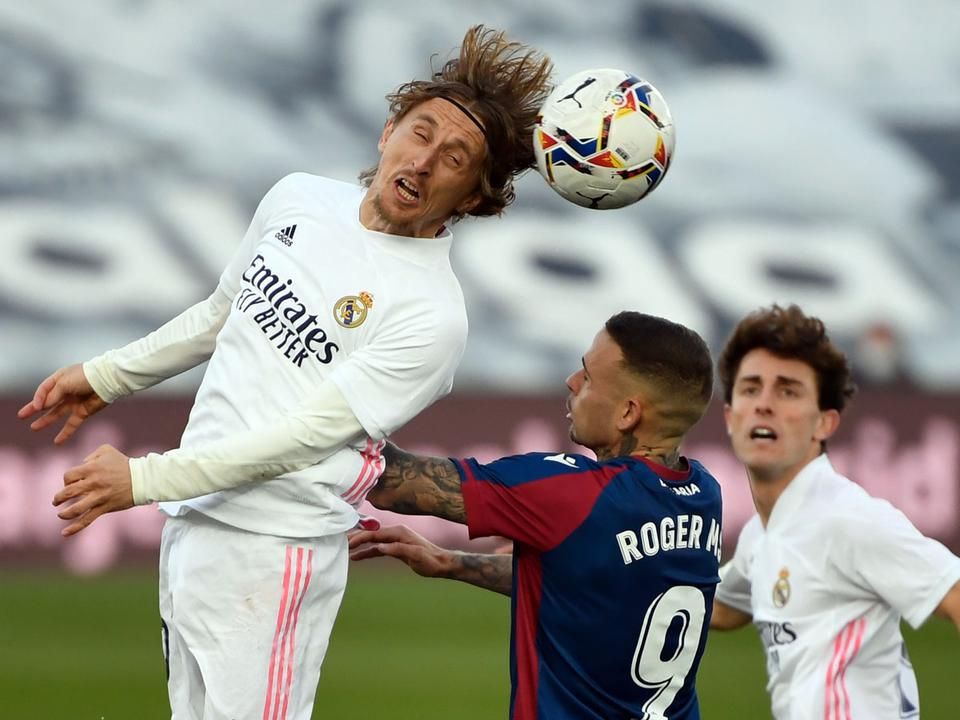 A 250. La Liga-meccsén játszó Luka Modric és Roger Martí (9) is aktívan futballozott (Fotó: AFP)
