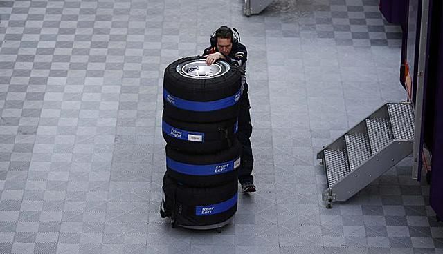 A Red Bull-istálló tagjait csak a paddockban lehet felfedezni, nem csattannak ki a magabiztosságtól (Fotó: Reuters)