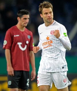 Ivanschitz ünnepli a Mainz továbbjutást jelentő gólját