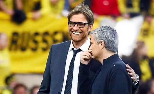 Miről beszélgetett Klopp és Mourinho a BL-meccs előtt? (Fotó: bild.de)