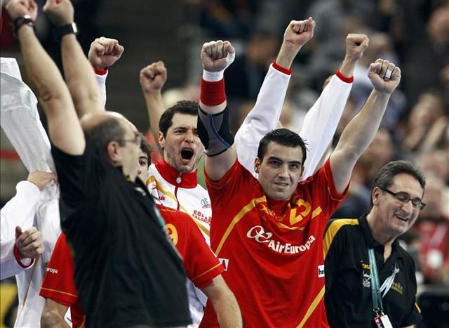 Spanyol öröm, hazai siker a vb-n (Fotók: Reuters)