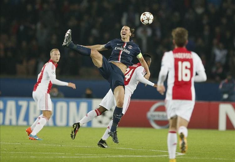 Ibrahimovicék megszenvedtek az Ajax ellen, de azért nyertek (Fotó: Reuters)