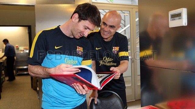 Messi és Juanjo Brau erőnléti edző (Forrás: fcbarcelona.es)